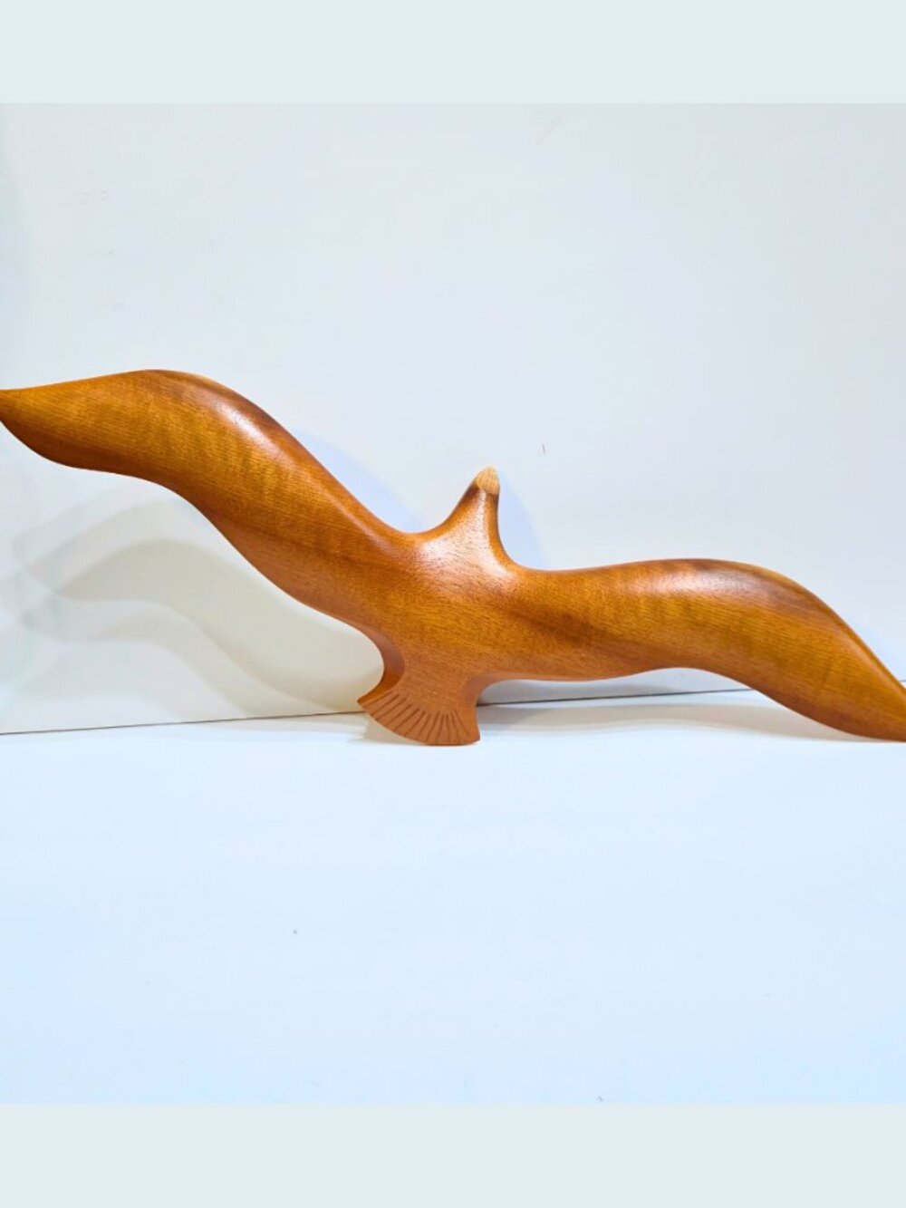 Beautiful Myrtlewood Port Orford, Oregon Carved Wooden Sea Gull Signature EB